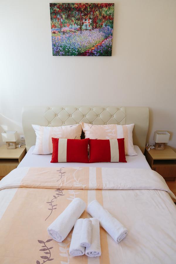 Sun City Apartments Trebinje Buitenkant foto