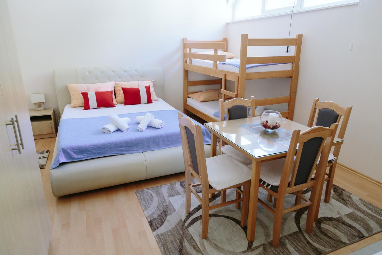 Sun City Apartments Trebinje Buitenkant foto
