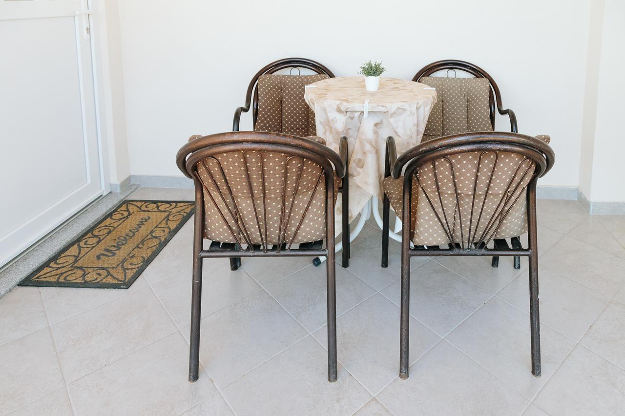 Sun City Apartments Trebinje Buitenkant foto